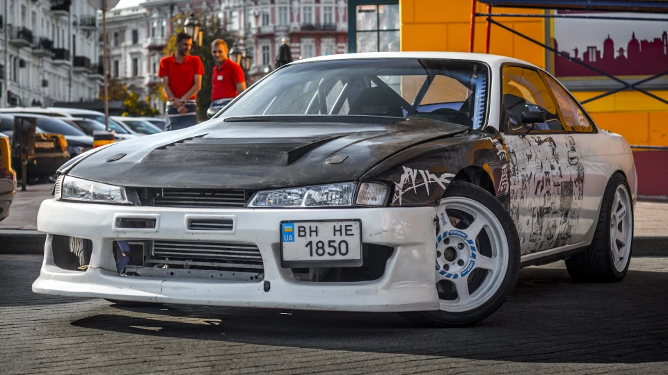 Nissan 200SX Чотири 2JZ 5