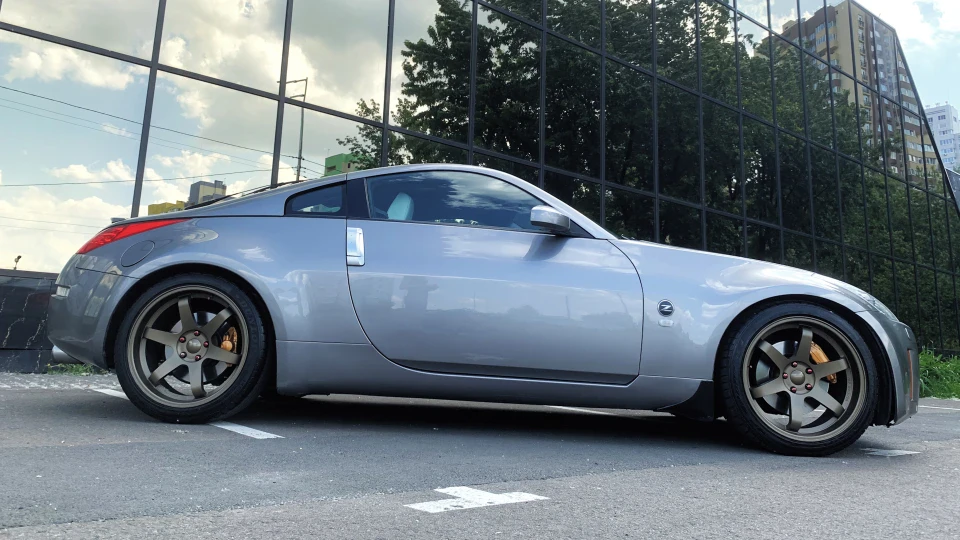 Nissan 350Z 3