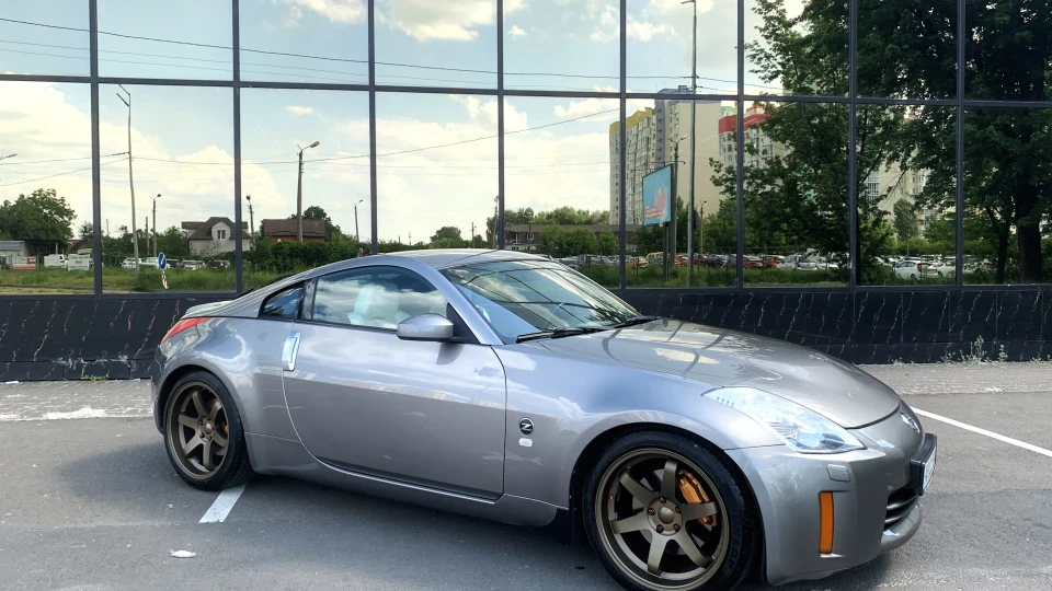 Nissan 350Z 5