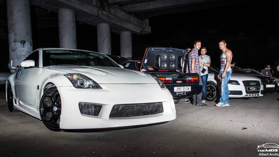 Nissan 350Z 4