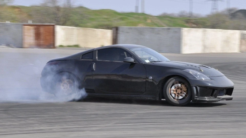 Nissan 350Z ChargeSpeed 4