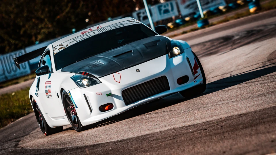 Nissan 350Z Чистий кайф 2