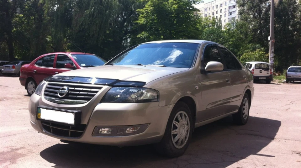 Nissan Almera Classic 4