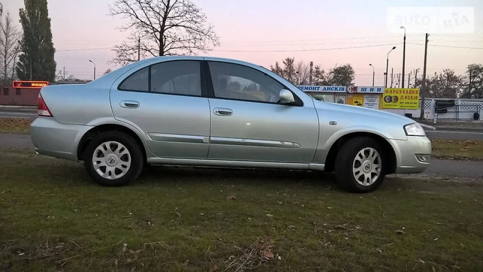 Nissan Almera Classic 4