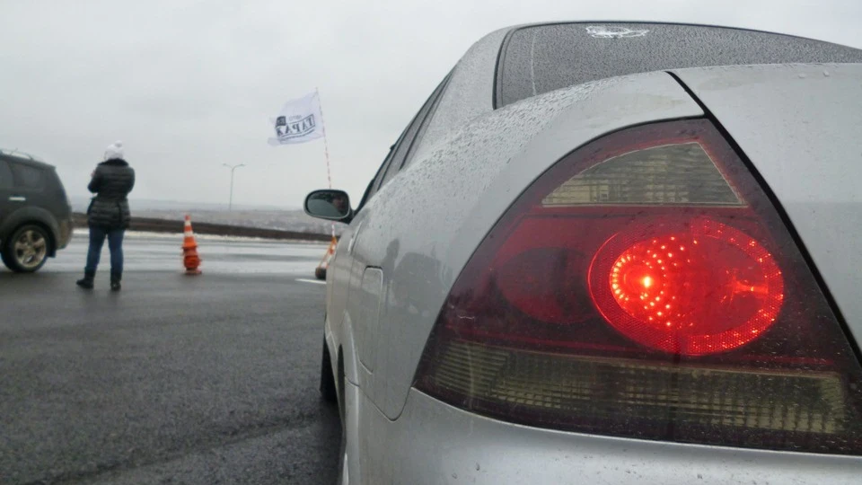 Nissan Almera Classic 1.6i 3