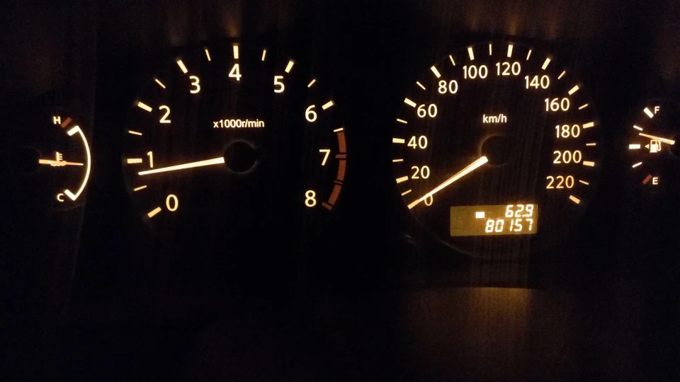 Nissan Almera Classic Glamour Beige 4