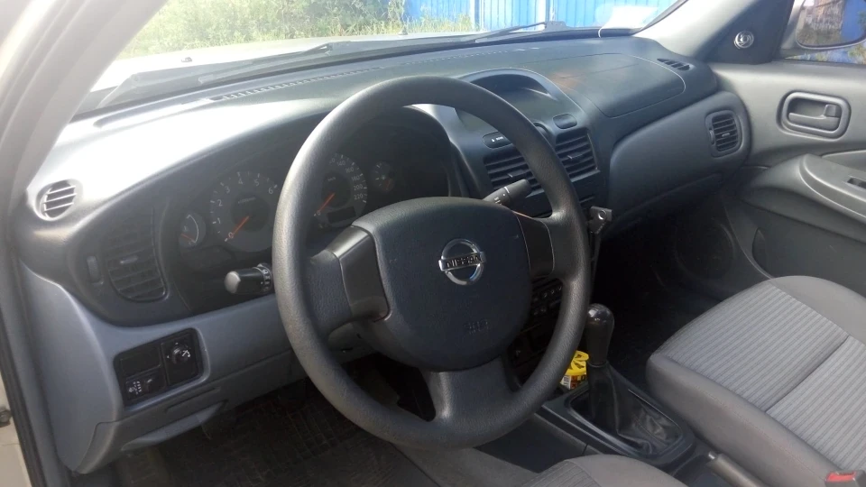 Nissan Almera Classic Glamour Beige 5