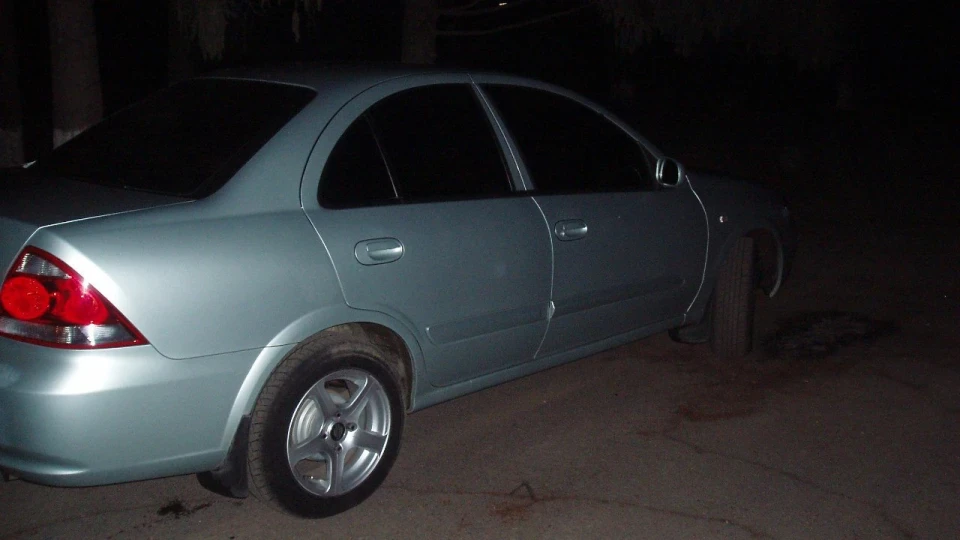 Nissan Almera Classic JBL 5