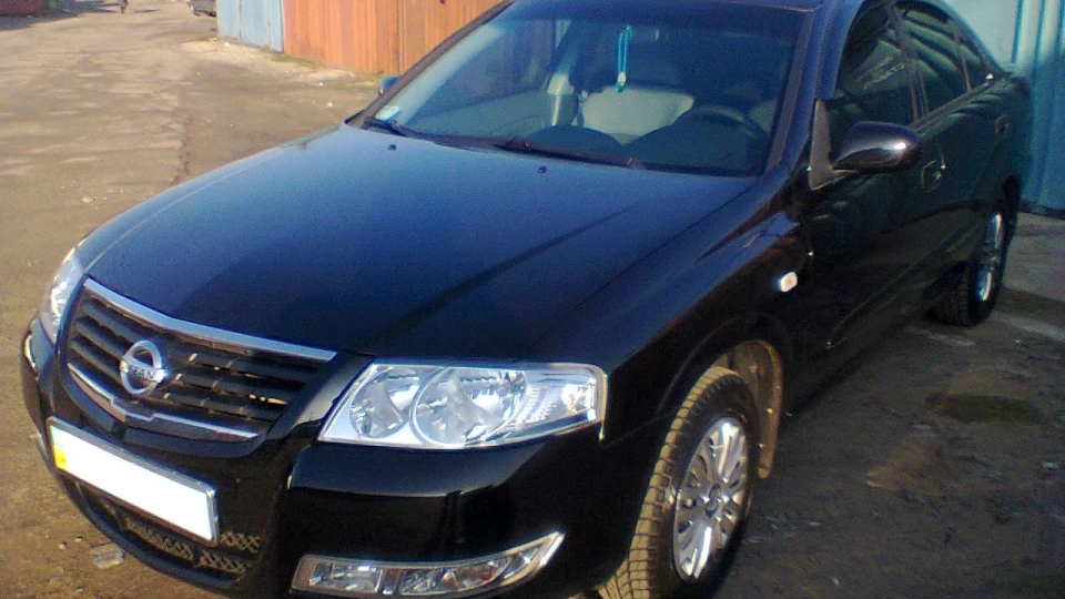 Nissan Almera Classic My Nissan Sunny 4