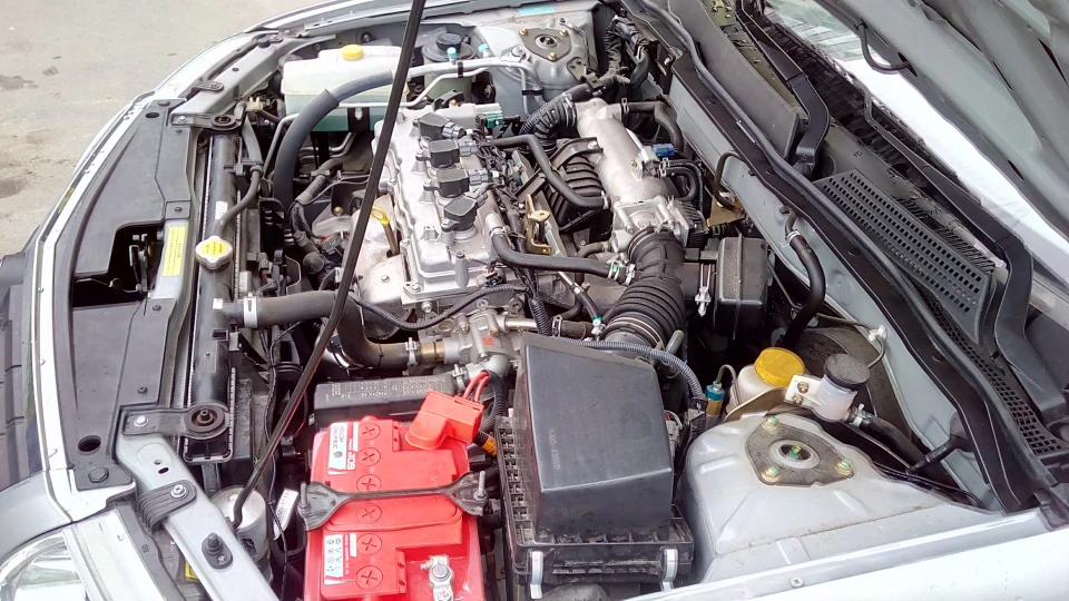 Nissan Almera Classic Свіжий шустрячок ) 5