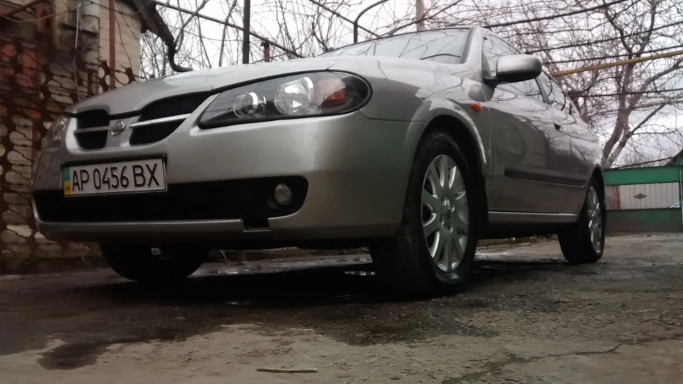 Nissan Almera 3