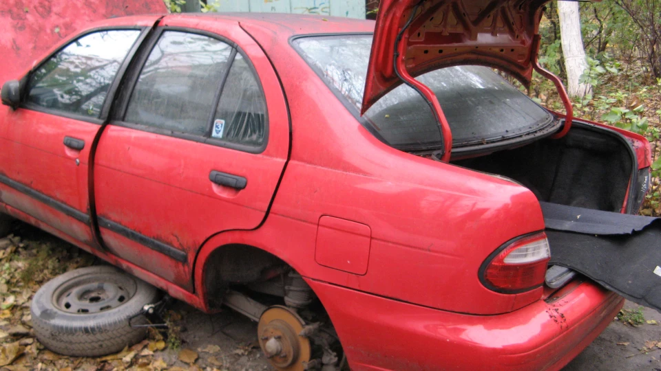 Nissan Almera 2