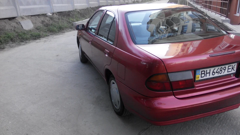 Nissan Almera 2