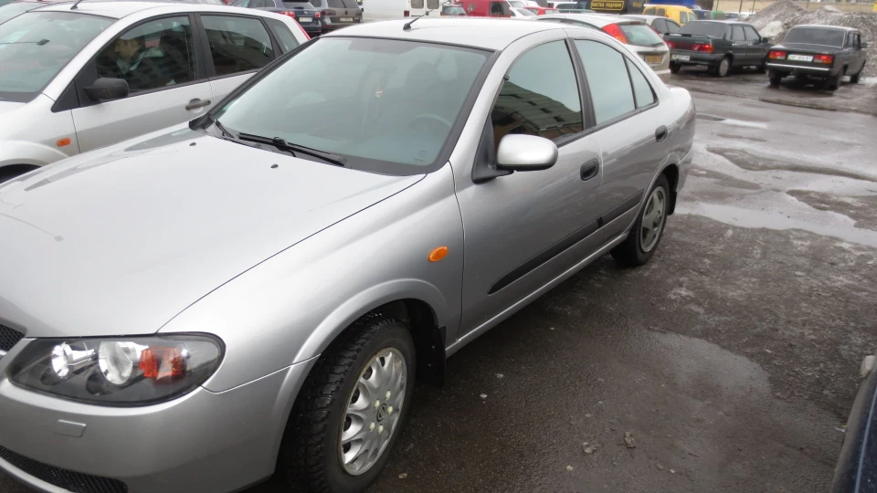 Nissan Almera 2