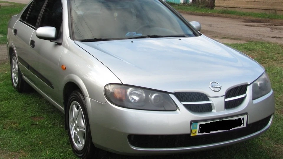 Nissan Almera