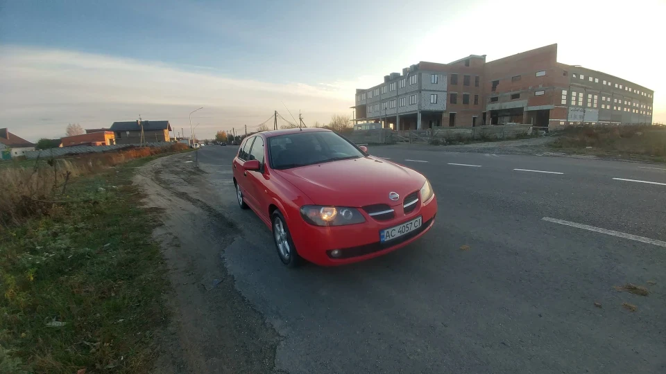 Nissan Almera 2