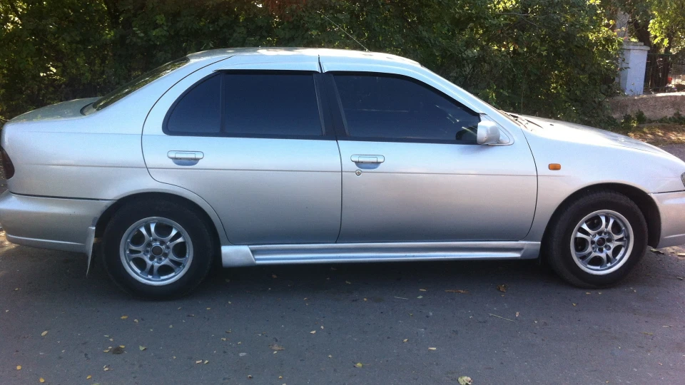 Nissan Almera 3