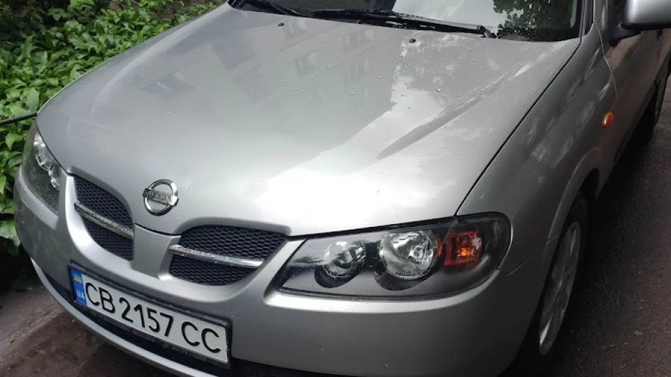 Nissan Almera