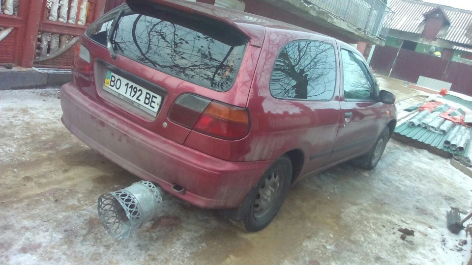 Nissan Almera