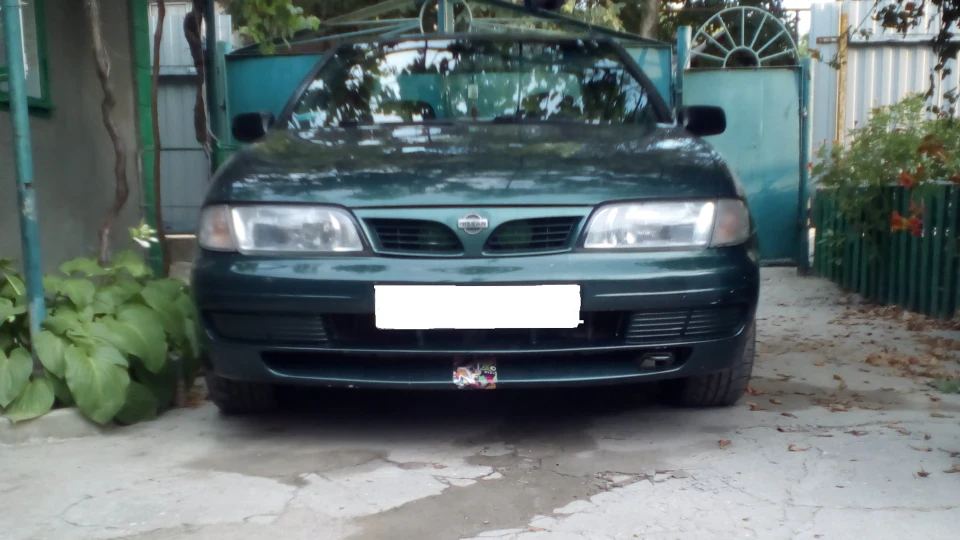 Nissan Almera 5