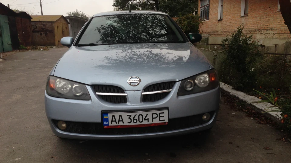 Nissan Almera
