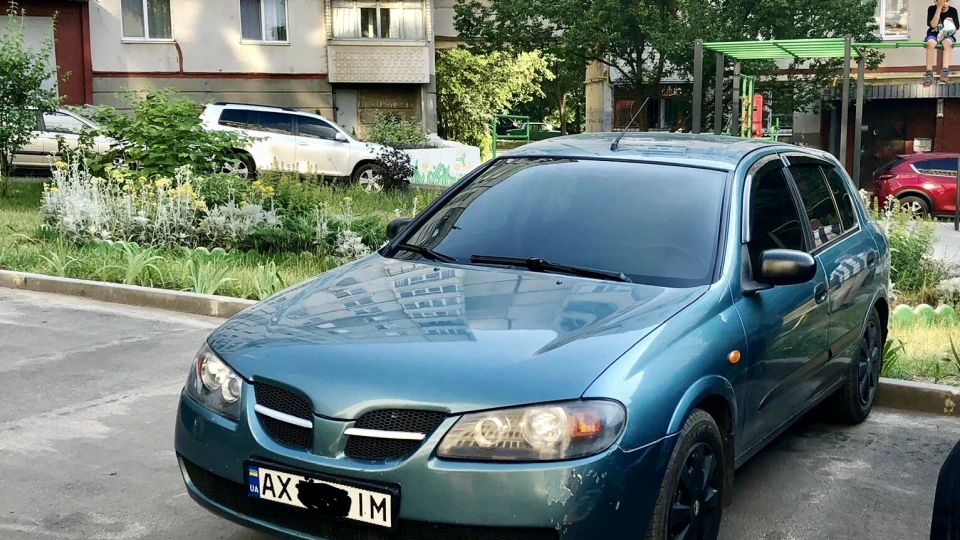 Nissan Almera 1.5 5