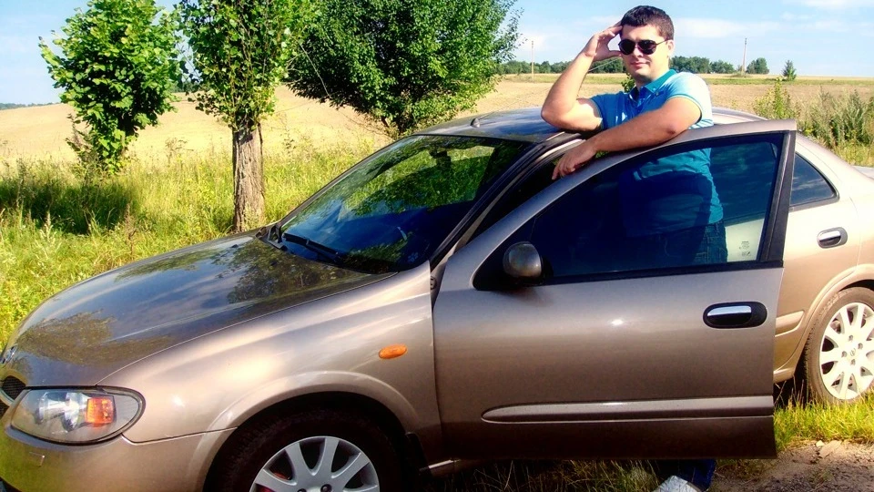 Nissan Almera 1.8 AT 3