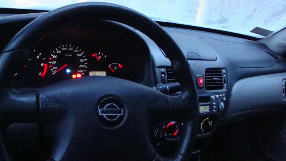 Nissan Almera 2.2 Di 2