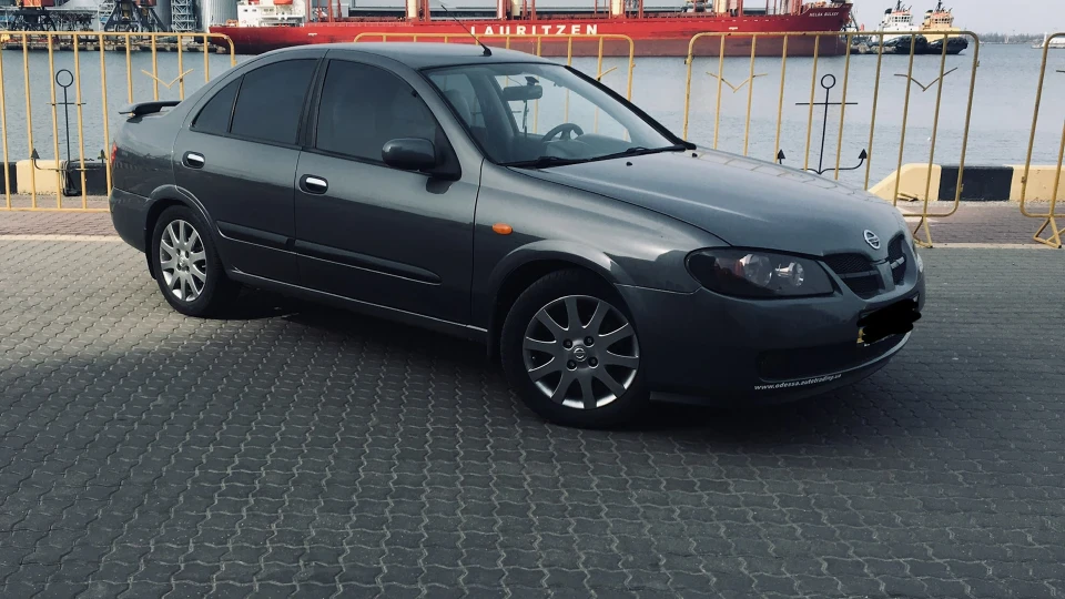 Nissan Almera _~/(Оленка)\~_ 4
