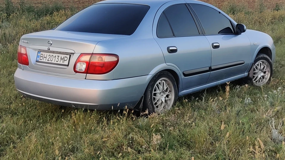Nissan Almera бульбазавр 5