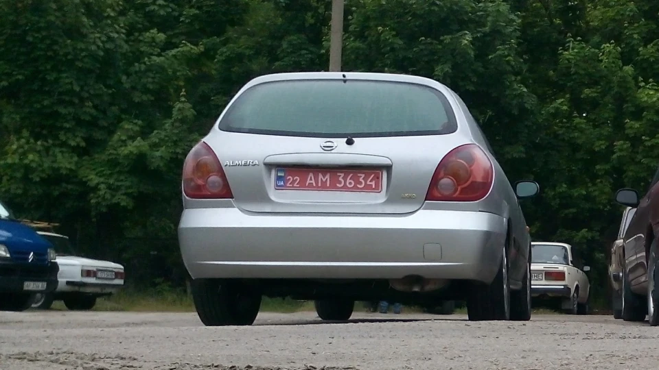 Nissan Almera Hatchback 3D 3