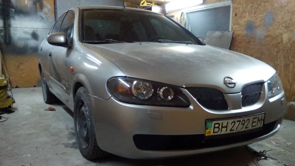 Nissan Almera Просто сімейний /