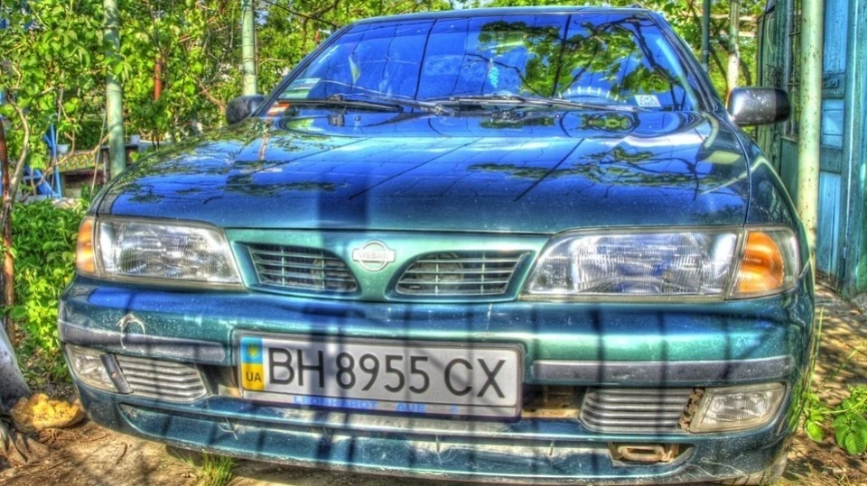 Nissan Almera SLX 1.6 - Зеленуша 3
