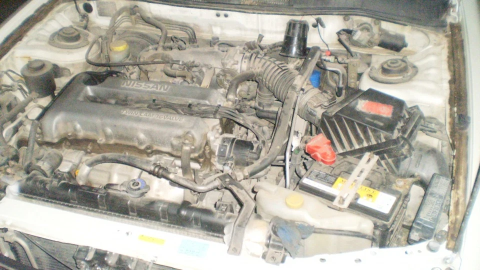 Nissan Avenir Salut X 4x4 3