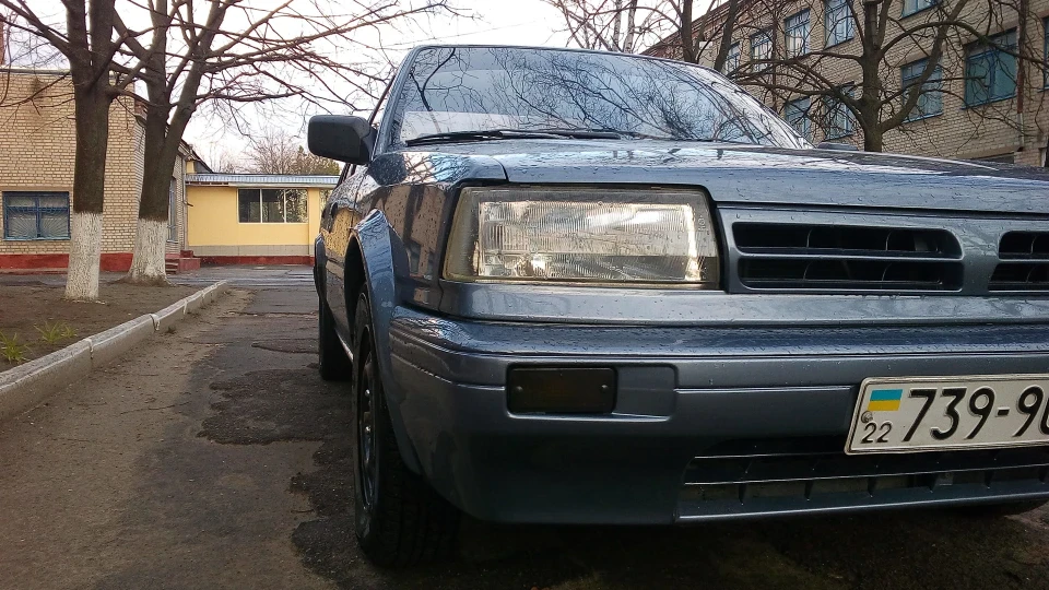 Nissan Bluebird 2