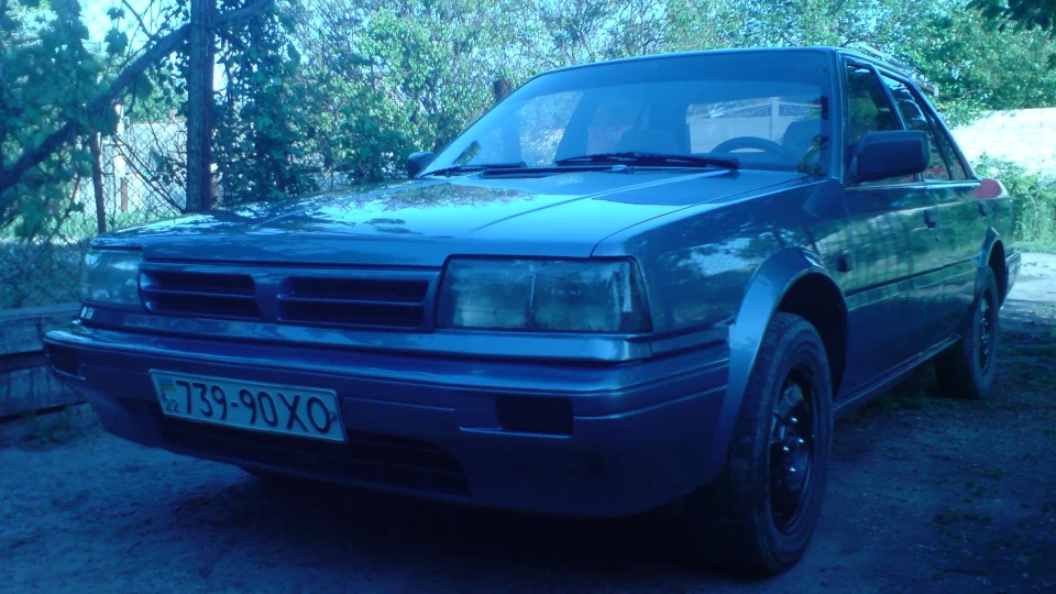 Nissan Bluebird 5