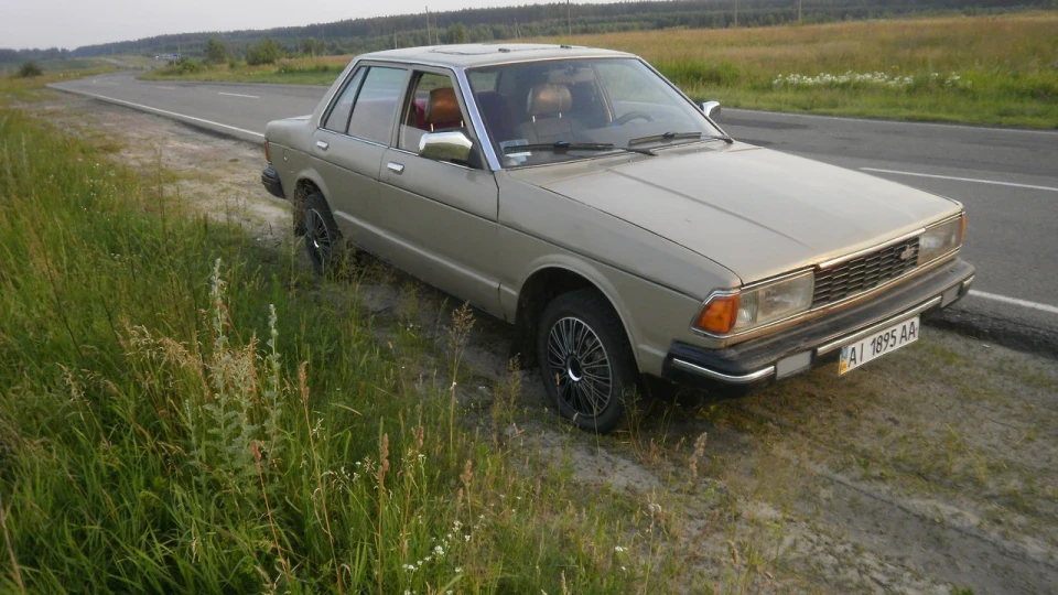 Nissan Bluebird 4