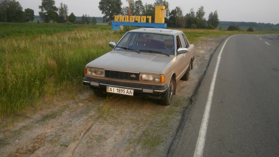 Nissan Bluebird 5