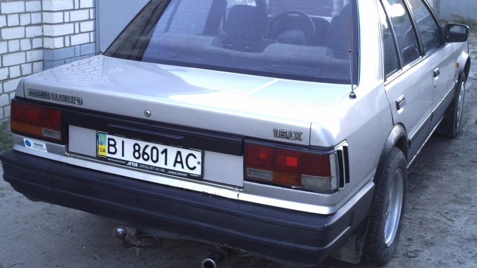 Nissan Bluebird 3