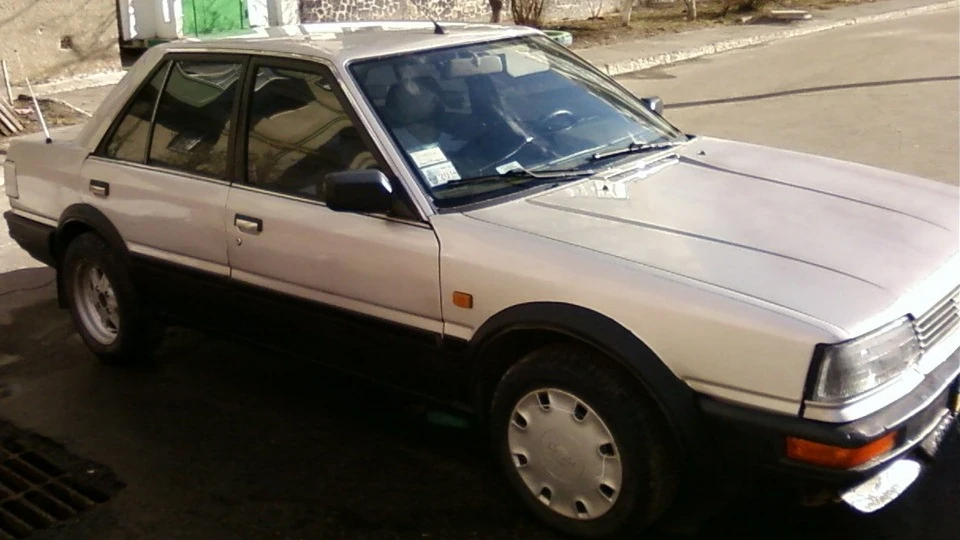 Nissan Bluebird 4