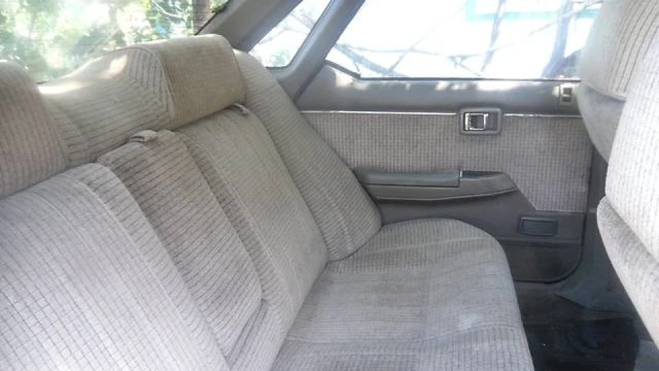 Nissan Bluebird 2