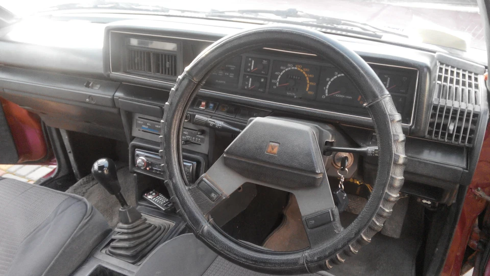 Nissan Bluebird 3
