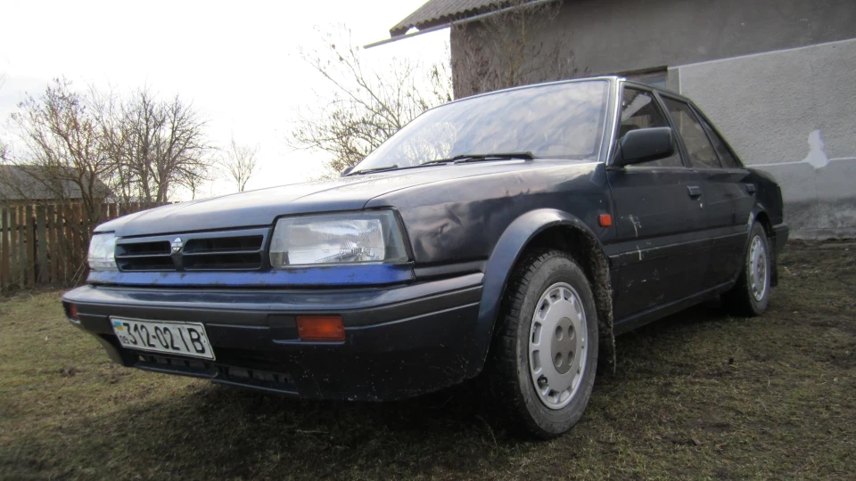 Nissan Bluebird 3