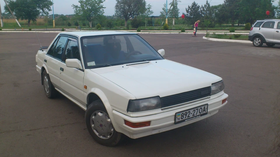Nissan Bluebird 2