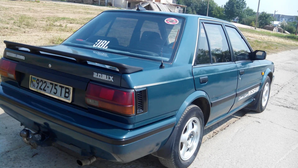 Nissan Bluebird 2