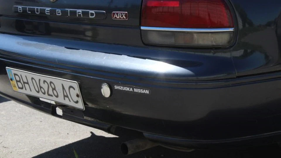 Nissan Bluebird 2