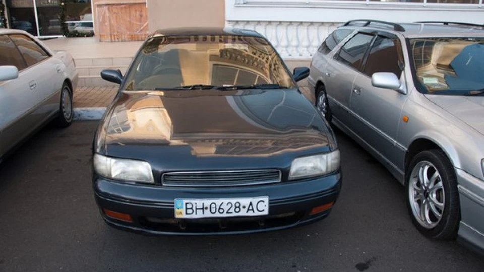 Nissan Bluebird 3