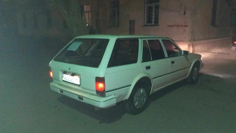 Nissan Bluebird 2