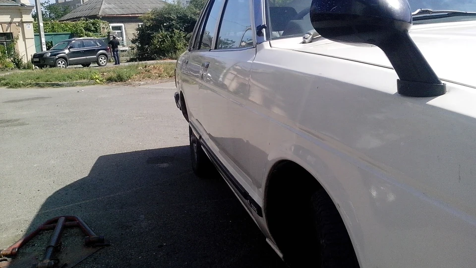 Nissan Bluebird 1.8GL Z18S Житиме) 3