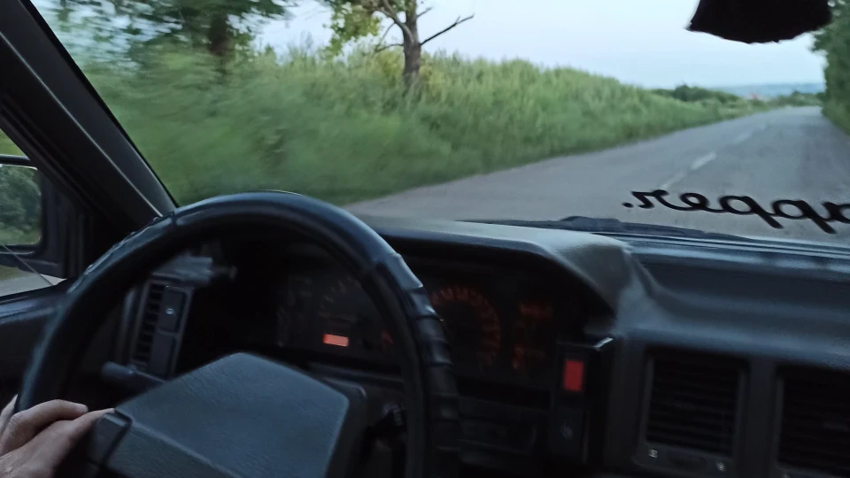 Nissan Bluebird 2.0 3